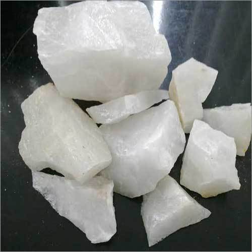 Polished White Quartz, Grade : Industrial Grade