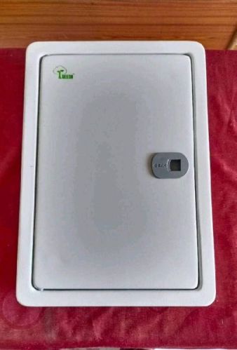 4 Way Tpn MCB Distribution Box, For Factories, Home, Industries, Power House