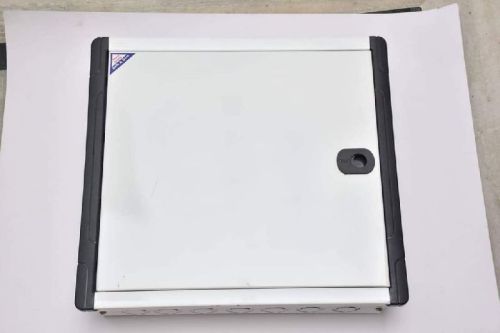 8 Way Tpn MCB Distribution Box, For Factories, Home, Industries, Mills, Power House, Rated Voltage : High