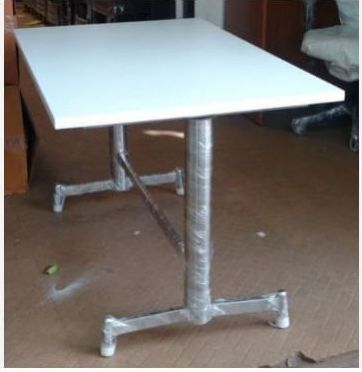 White Polished Cafeteria Table, For Hotel, Canteens, Pattern : Pain