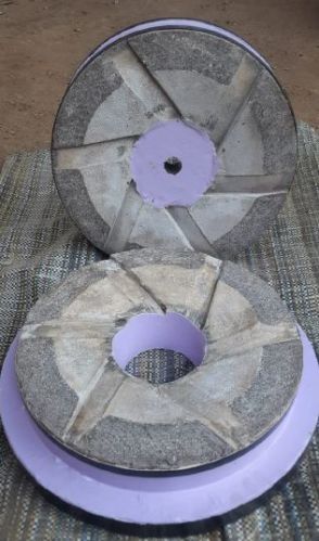 Black Round 14 Inch Janta Emery Stone, For Floor Mill