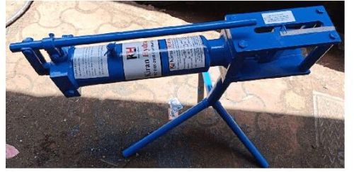 High Quality Busbar Bending Machine, Certification : ISO 9001:2008 Certified, CE