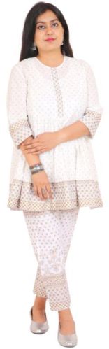 Polka Dots Kurti With Pant, Gender : Women