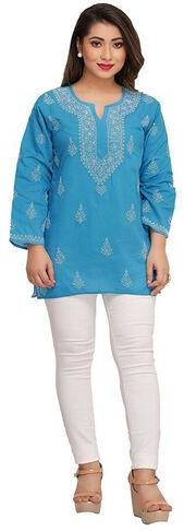 Plain Cotton Ladies Chikankari Tops, Size : M, XL