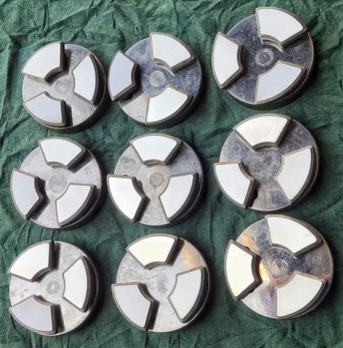 Stainless Steel Round Bearing Segment, Packaging Type : Carton Box