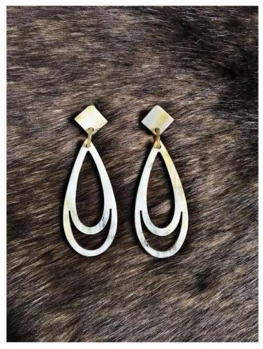 Famous Handicraft Designer Handmade Horn Earring, Style : Classic