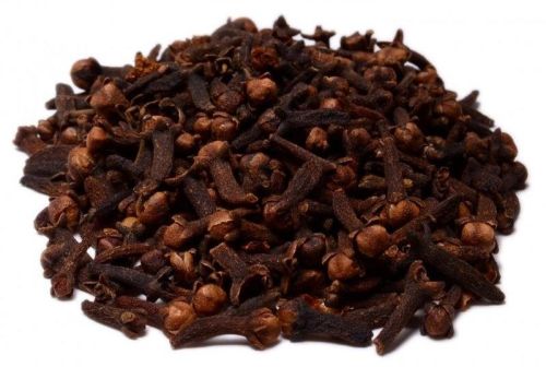 Clove, Cardamom Size Available : 8 Mm