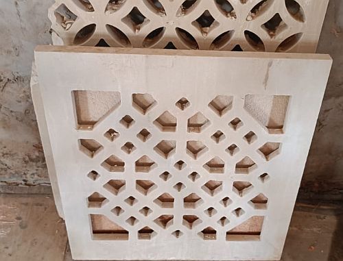 Square White Sandstone Jali, For Construction, Feature : Handmade