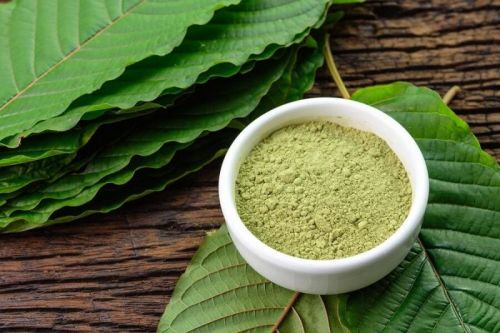 Organic Kratom Powder, Brand Name : Nutiherbs