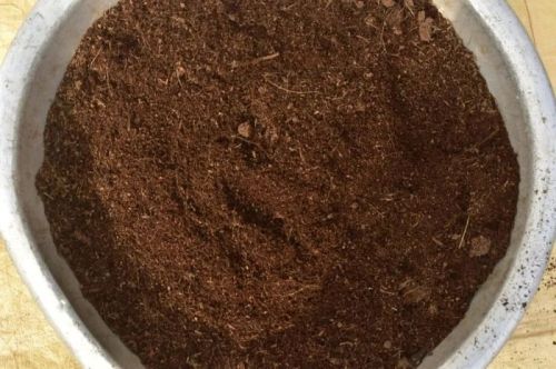 Dark-brown Coir Pith Powder, For Agriculture, Nursery, Standard : Bio Grade