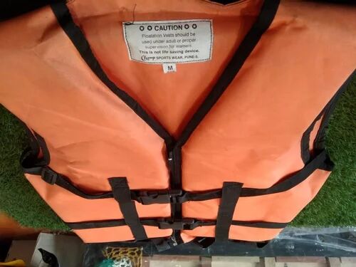 Without Sleeves Polyester Safety Jacket, For Construction, Size : Medium