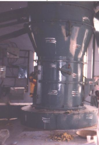 Semi Automatic Mechanical Raymond Mill, For Industrial