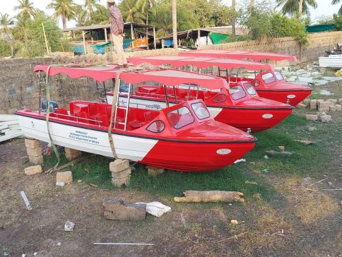 FRP 10 Seater Speed Boat, Certification : CE Certified