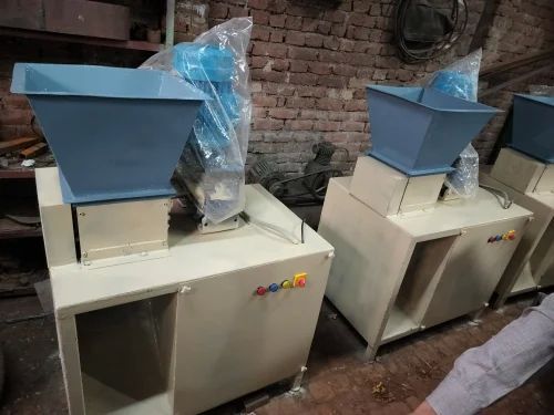 Food Waste Garden Waste Shredder Machine, Capacity : 200 Kg