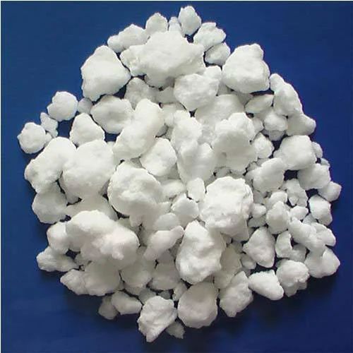 Calcium Chloride Lumps, Grade Standard : Industrial Grade