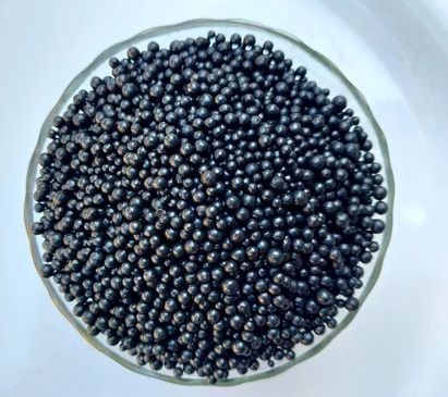 Black Shiny Bentonite Granules, For Fertilizers, Grade : Technical Grade