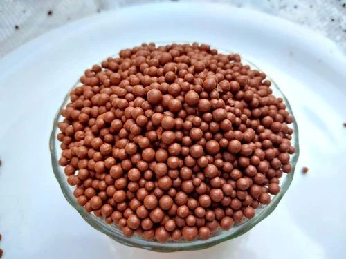 Red Bentonite Granules, Packaging Type : Loose, Moisture : 10%