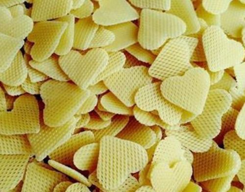 Meenakshi Premium Brownish 3d Heart Shape Fryums, For Human Consumption, Certification : Fda Certified