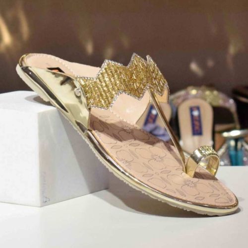 Ladies Fancy Flat Slippers Shesha, Occasion : Casual Wear