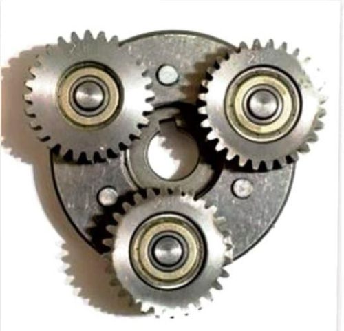 Polished Metal Planetary Gear, For Industrial Use, Color : Silver