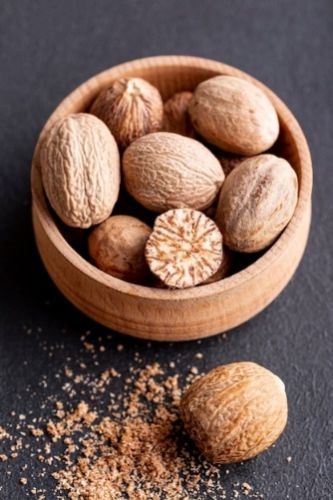 Organic Nutmeg Seeds, Purity : 100%