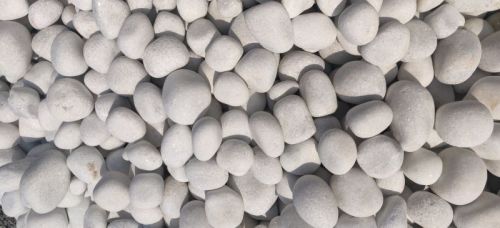 Plain Bush Hammered White Pebble Stone, For Construction, Flooring, Size : 10x10Inch, 12x12Inch, 14x14Inch