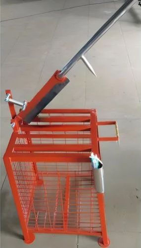 Manual Mild Steel Tender Coconut Cutting Machine, For Industrial, Color : Brown, Yellow