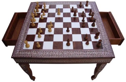 Wood Chess Board Customised, Brand Name : Gama