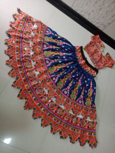 Cotton Traditional Chaniya Choli, Size : XXL, XL, S, M