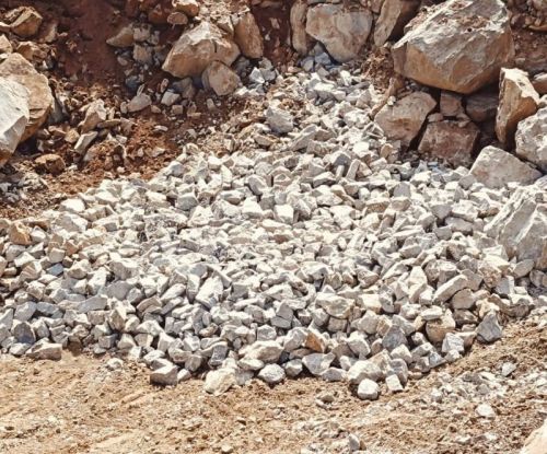 Round Hand Broken Stones, For Construction, Size : Standard