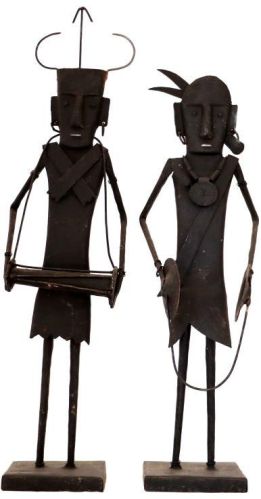 Set Of 2 Wrought Iron Madia-Madin Holding Musical Instruments Figurine