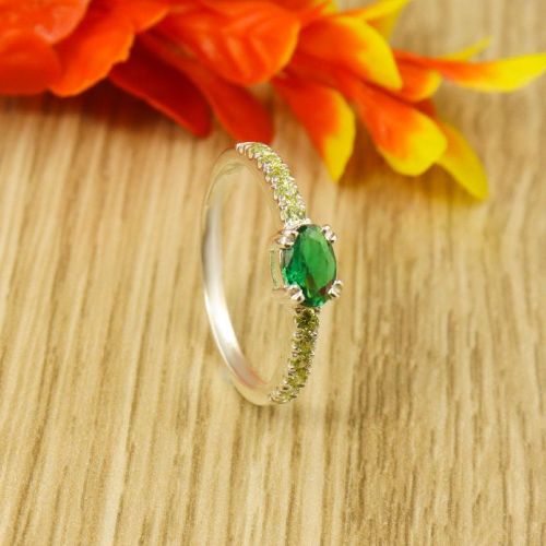 Polished Emerald & Peridot Ring, Gender : Female