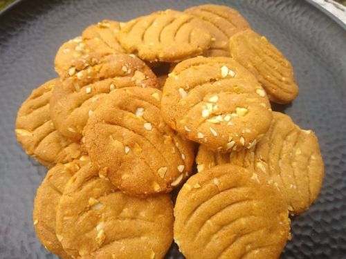 Italian Cashew Biscuits, For Snacks, Certification : FSSAI Certified