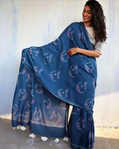 Unstitched Cotton Mulmul Saree, For Easy Wash, Dry Cleaning, Anti-wrinkle, Shrink-resistant, Occasion : Casual Wear