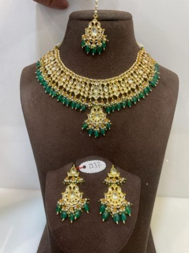 Brass Full Necklace Sets, Gender : Female