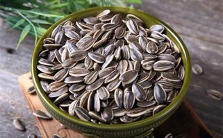 Organic Black Sunflower Seeds, For Agriculture, Style : Dried