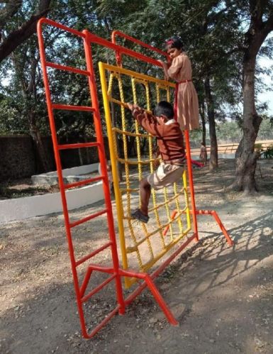 Pipe and Rope Net Climber, For Playground, Age Group : 12-15 Yrs, 9-12 Yrs