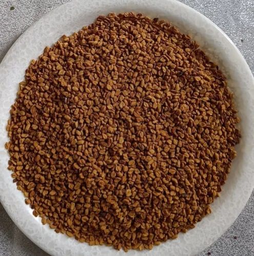 Organic Red Fenugreek Seeds, For Spice, Packaging Type : Loose