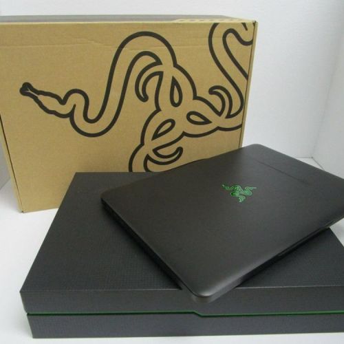 Razer Blade Pro Gaming Laptop - 17 4K Touchscreen Gaming Laptop i7-7820HK 32 GB RAM1 TB