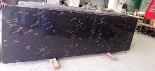 Fish Brown Granite Slabs