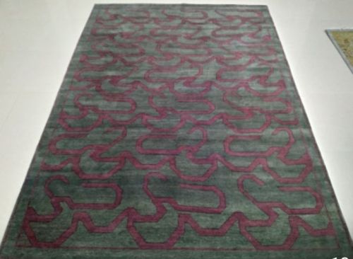 Hand Knotted Persian Pure Woolen Rug, For Restaurant, Hotel, Home Decor, Bedroom, Size : Multisizes