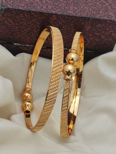 Polished Imitation Brass Bangle, Feature : Shining Look, Quality Tested, Light Weight, Fine Finished