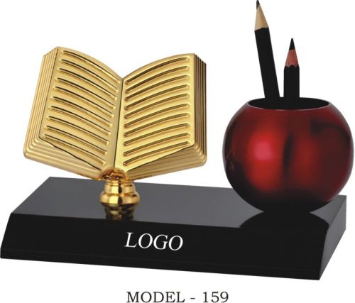 Wooden & Metal Desktop Item 159, For Gifting, Corporate Gifting, Feature : Attractive Designs, Fine Finishing