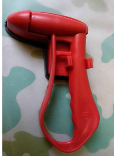 Metal Emergency Glass Break Hammer, For Slip Resistant Handle, Precision Balanced, Packaging Type : Box