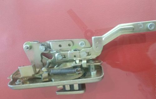 Manual Polished TATA 407 Door Lock, For Stable Performance, Longer Functional Life