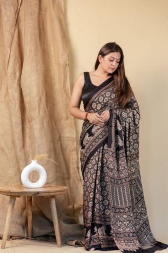 Hand Block Black Printed Saree, Color : Balack