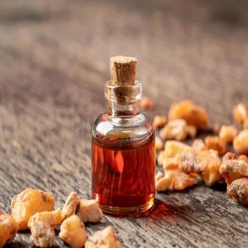 Benzion Flowers Benzoin Essential Oil, Packaging Size : 250ml, 500ml, 1000ml, Above