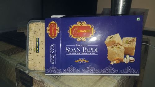 Sohan Papdi, Style : Flaky Sweet