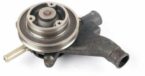 Metalic Semi Automatic Mild Steel Tractor Water Pump, For Automobile Industry