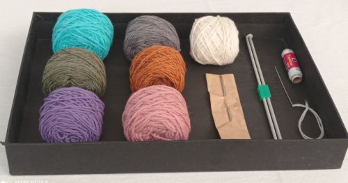 Greenique Wool Hand Knitting Kit, Style : Antique, Classy